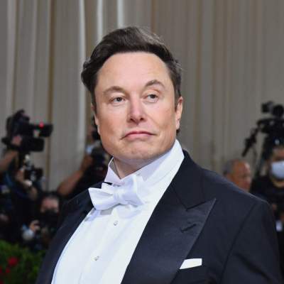 Elon Musk Threatened by Russia’s Space Agency Chief Over Starlink in Ukraine